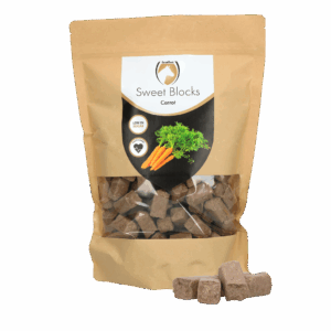 Excellent Horse Sweet Blocks Carrot 1 kg